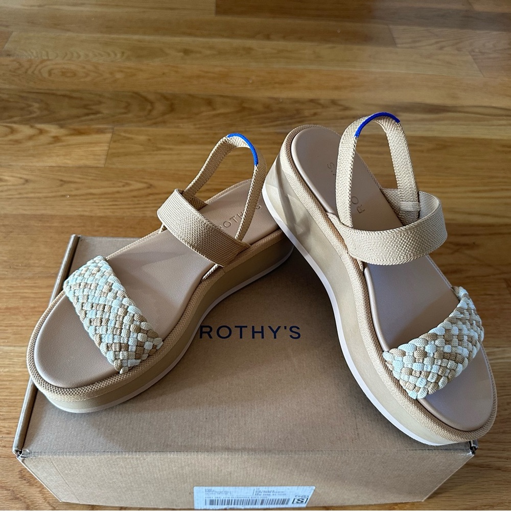 Rothy’s LW Wedge Sandals Beach Sand Woven